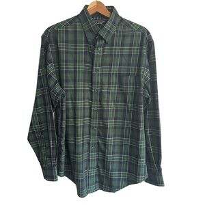 Roundtree & Yorke Easy Care Green Plaid Long Sleeve Button Down Shirt Medium